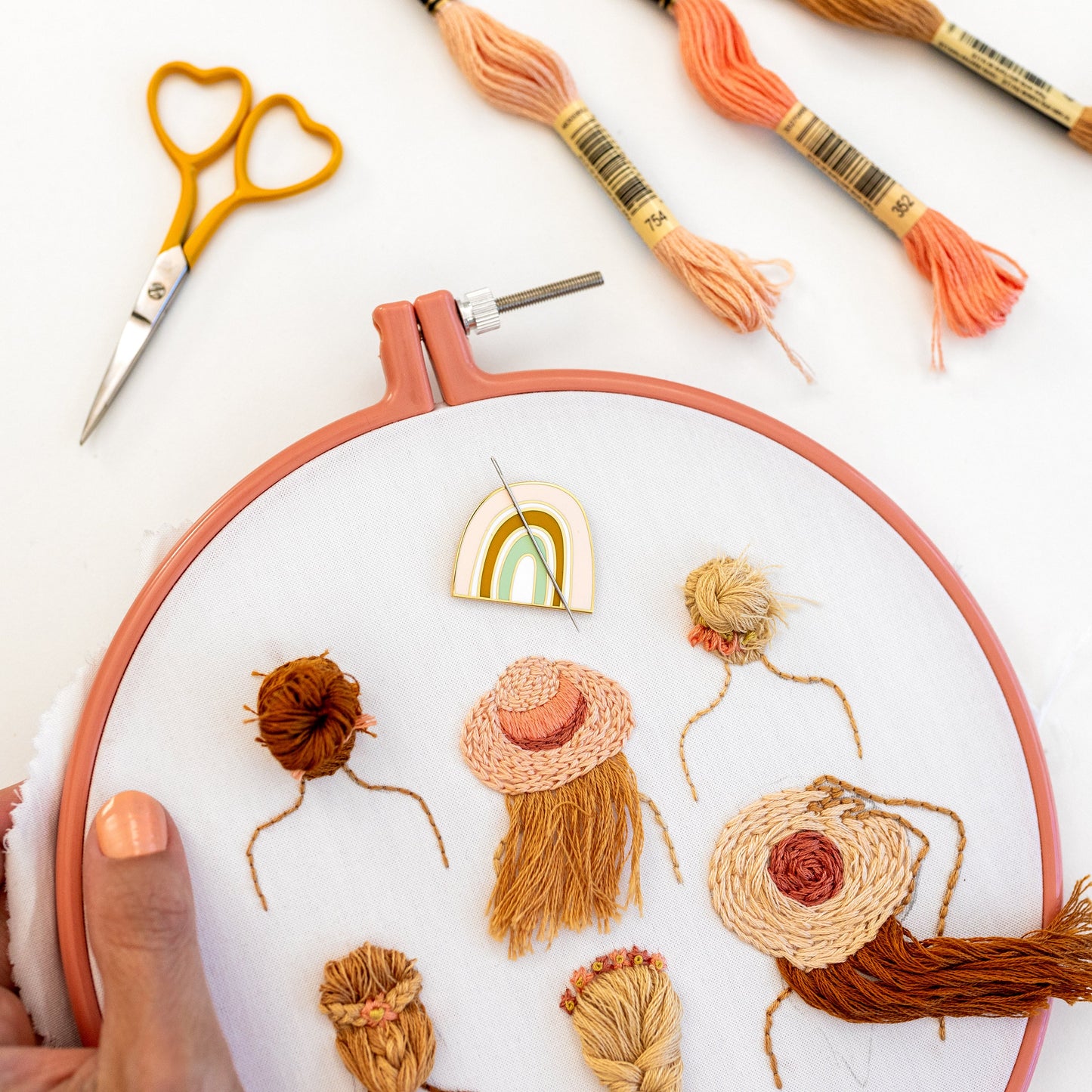 Rainbow Magnetic Needle Minder