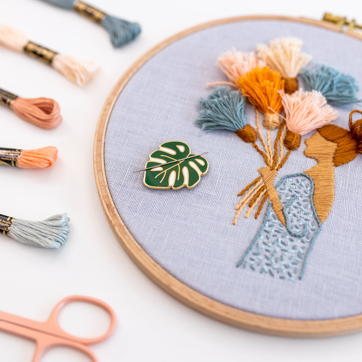 Monstera Magnetic Needle Minder